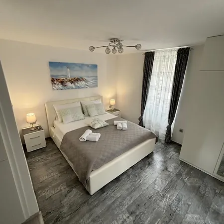 Apartment Cvita Split